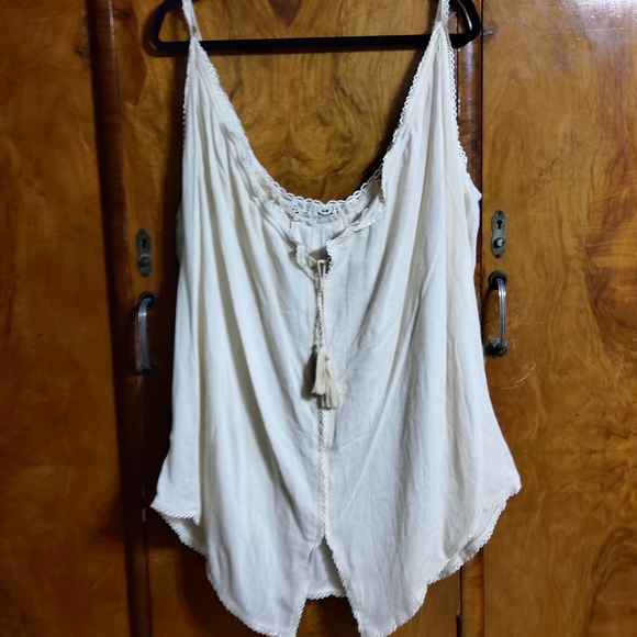 Cute Cami - Picture 4 of 5